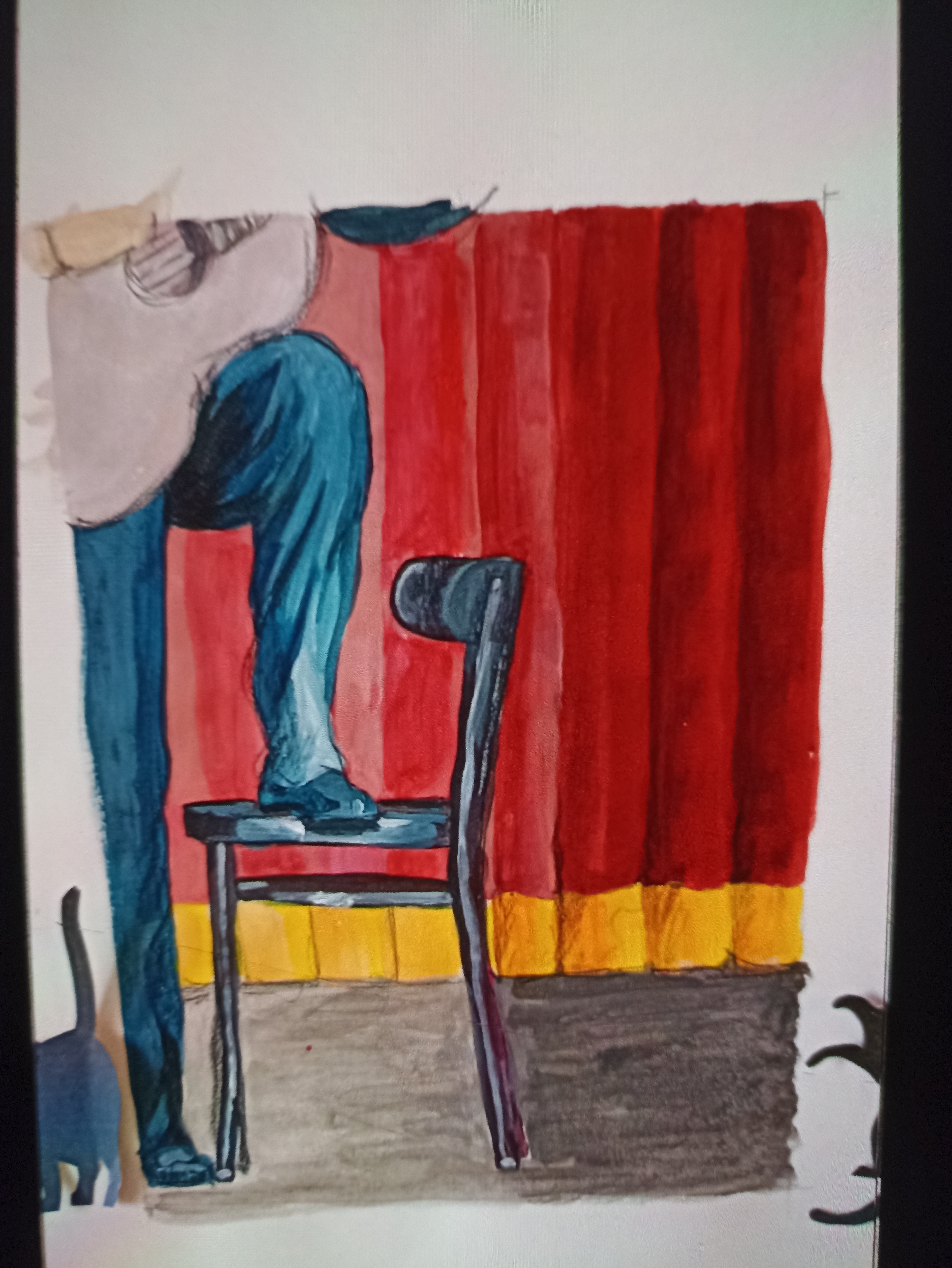 Un chanteur debout sur scene avec sa guitare